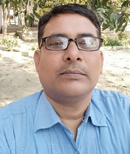 Shri Deva Nand Saroj